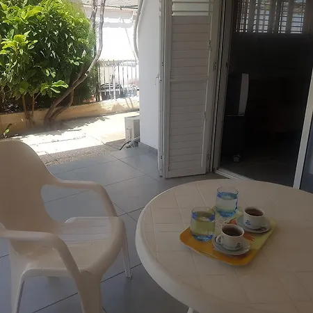 Vacation House On The Sea